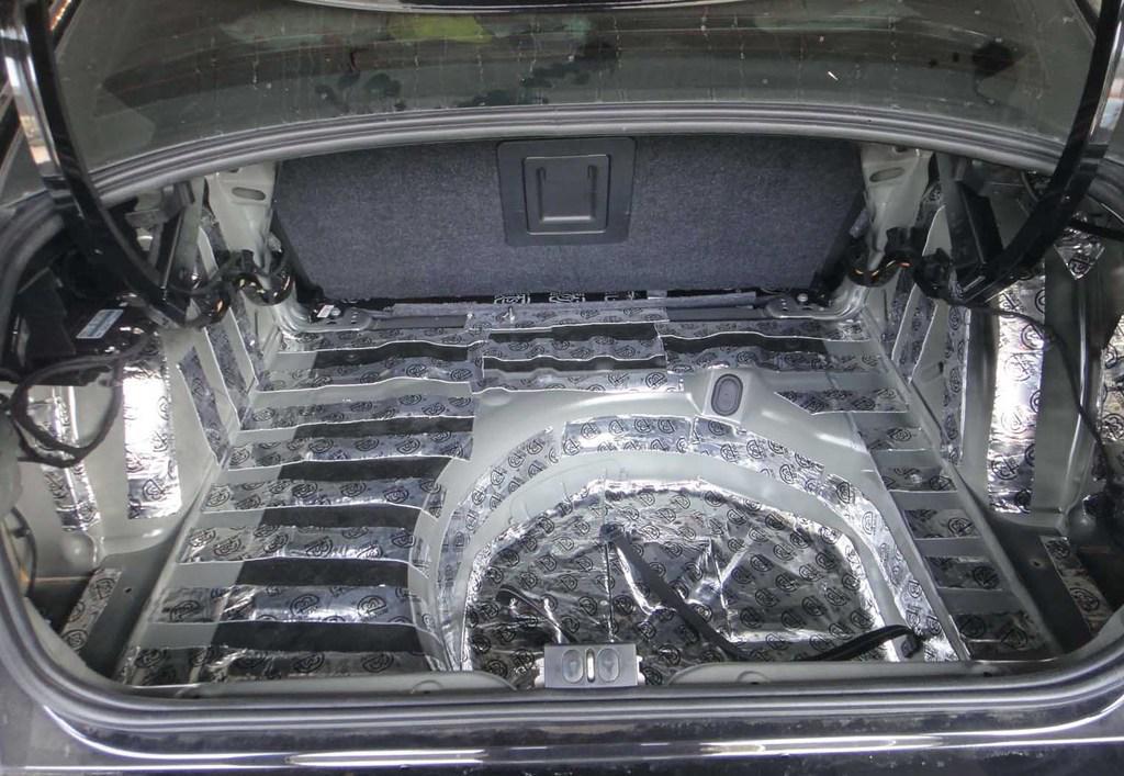 汽車噪音太大對身體危害健康，如何選擇隔音材料了